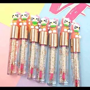 HELLO KITTY LIP GLOSS